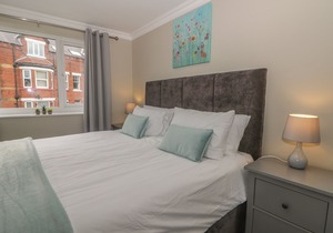 The Retreat, SCARBOROUGH
