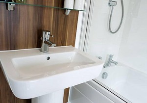 The Sawmill, Stylish city centre accommodation with a quiet setting RED