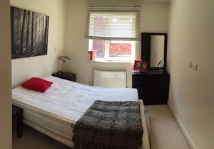 The Sawmill, Stylish city centre accommodation with a quiet setting RED