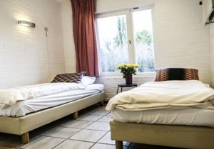 This luxurious 25-person group accommodation