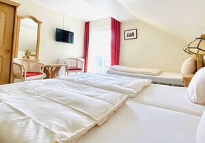 Three bed room - Landhotel Edersee