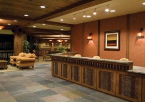 Three Bedroom Deluxe Luxury Condo, Glacier Canyon (2091903)
