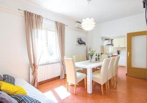 Three-Bedroom Holiday Home Krsan With An Outdoor Swimming Pool 07