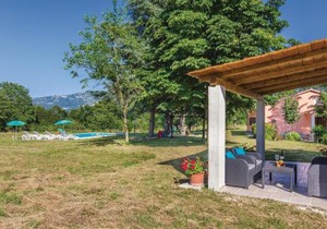 Three-Bedroom Holiday Home Krsan With An Outdoor Swimming Pool 07