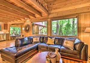 Three Enchanting Riverfront Cabins Hot Tub Access