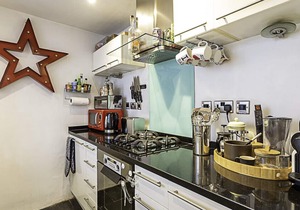 Three Storey ClaphamTownhouse