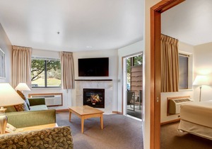 Timber Ridge Lodge & Waterpark