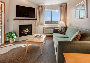 Timber Ridge Lodge & Waterpark