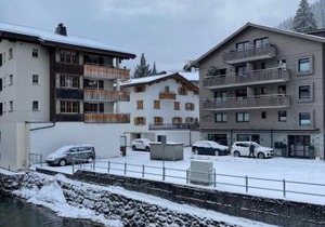 TOP LOCATION - Klosters center - 130m distance to ski lift Parsenn Gotschnabahn and railway station Klosters Platz - direct connection to Davos
