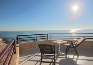 Topacio Penthouse 17A - Costa CarpeDiem