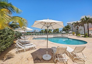 Tortoise Studio | Located at the Condado Lagoon Villas building in Condado