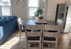 Townhouse a block from beach, Ocean facing, EZ Access elevator, Covered parking!