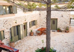 Traditional Villa Priotissa