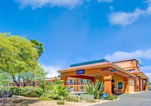 Travelodge by Wyndham Tucson AZ Marana
