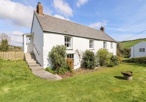 Tregithey Farmhouse, MANACCAN