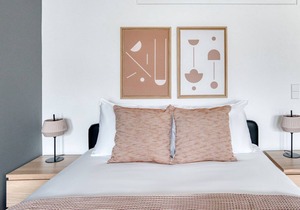 Trendy Charlottenburg Studio w/ Gym, near Kurfürstendamm, by Blueground