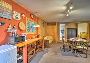 Trout Lake Ranch Cottage: 10 Acres w/ Beach Access