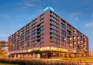 TRYP by Wyndham Bogotá Embajada