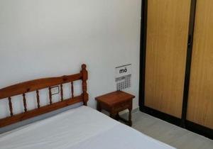 Turyva Tarongers 3 - Modern 2 Bed Holiday Apartment for Families & Couples