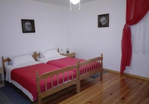 Twin Room Plomin Luka 15078d