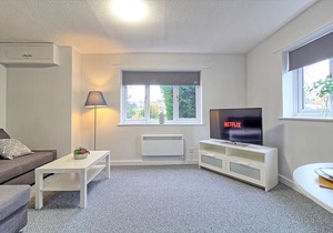 Two Bed Central Chelmsford Flat with Parking