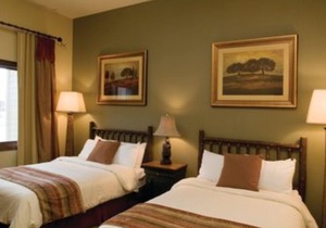 Two Bedroom Deluxe Luxury Condo, Glacier Canyon (1928565)