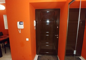 Two bedrooms. Luxery. 5 Darvina St. Centre of Kiev in Kyiv