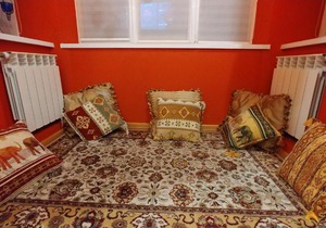 Two bedrooms. Luxery. 5 Darvina St. Centre of Kiev