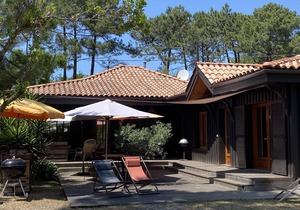 Typical Basin villa in Petit Piquey, sleeps 10 people