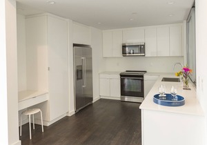 Unique, contemporary 1,600ft2 2BR/2.5BA apt - OTR