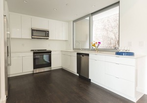 Unique, contemporary 1,600ft2 2BR/2.5BA apt - OTR