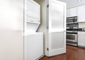 Unique Santa Clara 1BR w/Parking, Gym, walk to Groceries, by Blueground