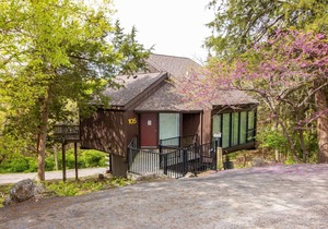 UNIT 105 - TREELOFT 3 BEDROOM VILLA