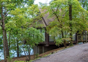 UNIT 11 - TREETOP 2 BEDROOM VILLA
