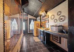 Unit 8 Fun, Boho 2-Bedroom Unit at River Ranch Inn