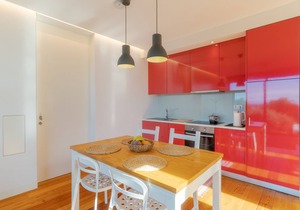 Unit with shared Pool And Sea Views At Hub Of The Village, Biologic Cropland