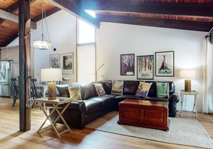 Updated Large, Bright Mammoth Home near The Village. Gas Grill & Pool On-site