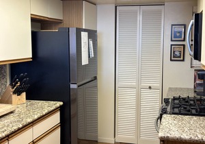 Updated Mountainside Mammoth Condo with Amazing Views-Close to Lakes and Trails!