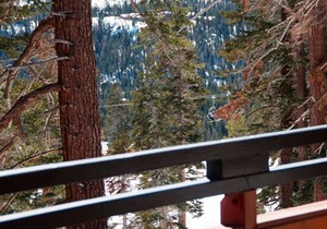 Updated Mountainside Mammoth Condo with Amazing Views-Close to Lakes and Trails!