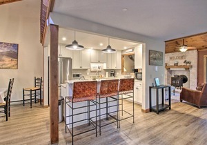 Updated N Conway Retreat Near Hiking and Shopping!