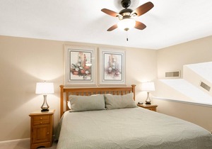 Updated Timbers lodge room - accomodates 2
