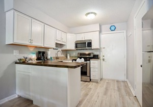 ⭐ Upgraded peaceful villa ⭐ 7 min walk to the beach
