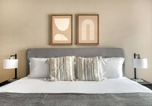 Upscale Burbank 1BR w/ BBQ, Gym & Pool, near TJ & WF, by Blueground