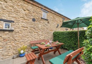 Upstairs Downstairs Cottage