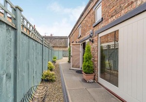Upstairs Downstairs Cottage