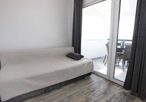 Uptown Apartment w/ Balcony and Sea View ZAKI3