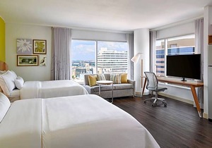 3-Star Hotel ∙ Element Austin Downtown