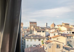 Vacation apartment Pitti Luxury Terrace in Florence, a terrace overlooking Florence