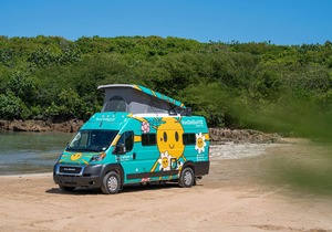 Van Del Sol - Stay where it moves you with Sunny!