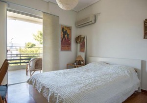 Varkiza Apartment
